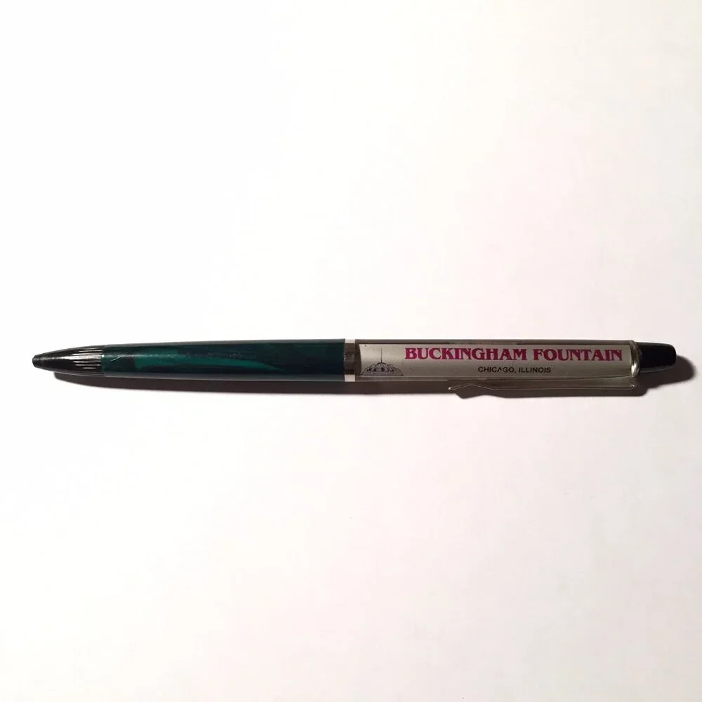 Buckingham Fountain Chicago Floaty Pen Horse Drawn Carriage Moves Souvenir Promo